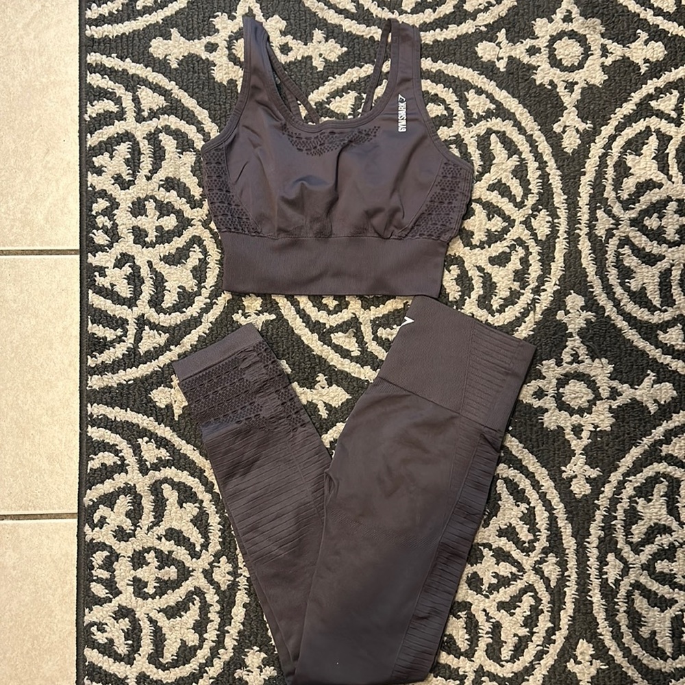 Gymshark purple set
